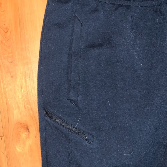 Women’s black dri fit joggers - Picture 3 of 6
